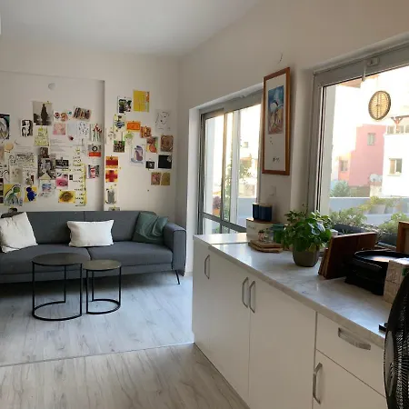 Apartment 24/7 Security With Terrace